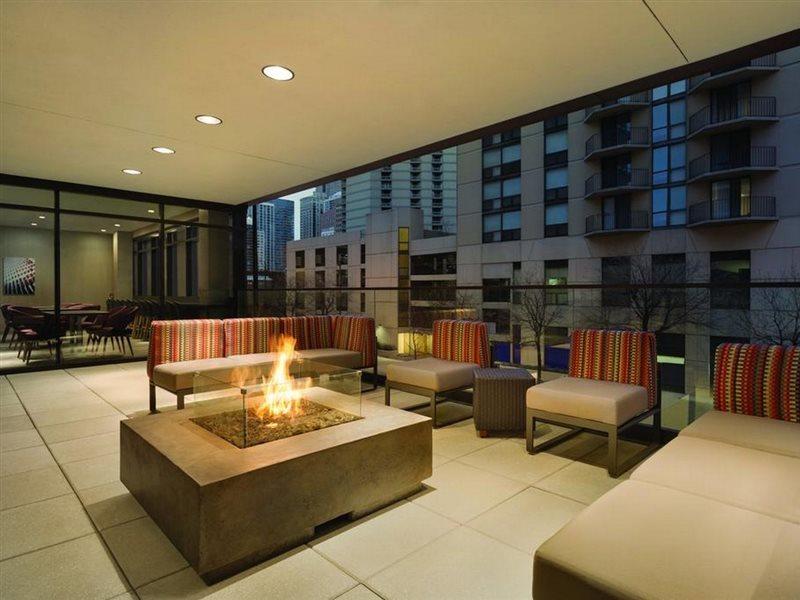 Home2 Suites By Hilton Chicago River North Esterno foto